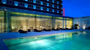 Sheraton Lisboa Hotel and Spa - Pool - 5 stars Lisbon Hotel